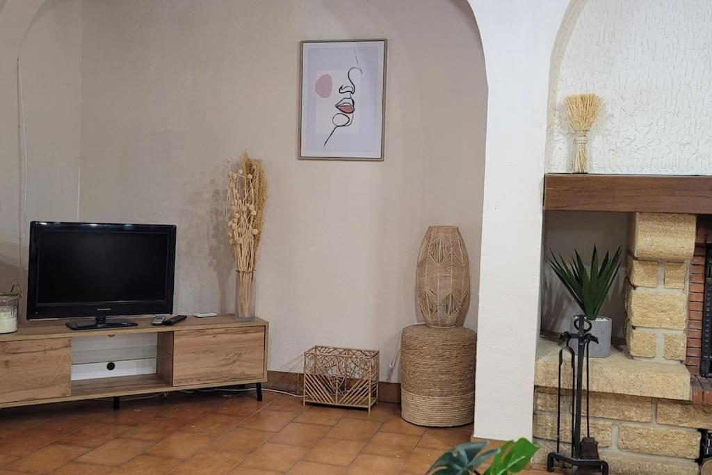 Villa Casa Ludese Salernes Esterno foto